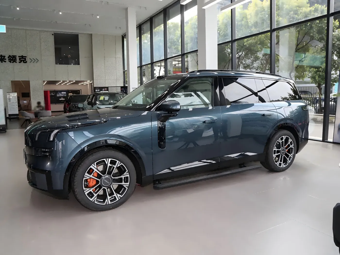 Lynk＆Co 900は3月25日に事前販売を開始し、4月下旬に正式に発売されます！