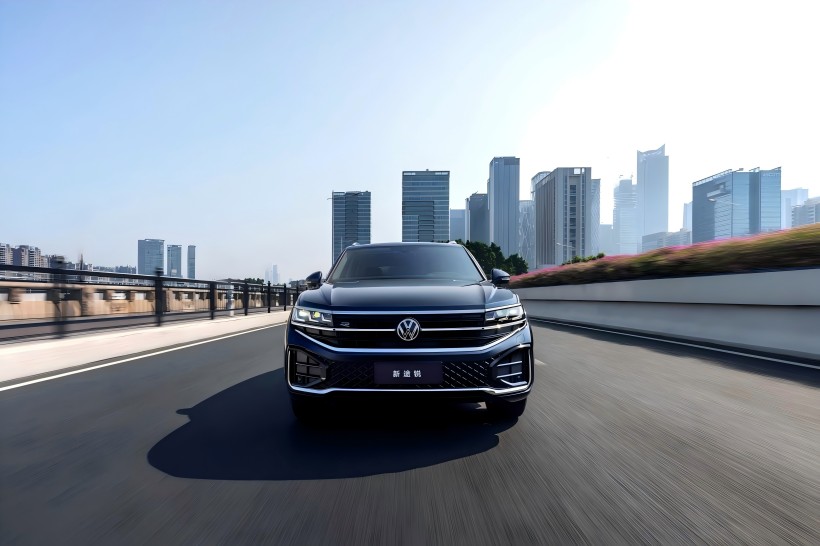 外観と構成アップグレード：新しいフォルクスワーゲントゥアレグ2.0TSI Ruiyingバージョンが発売され、558,800元の価格