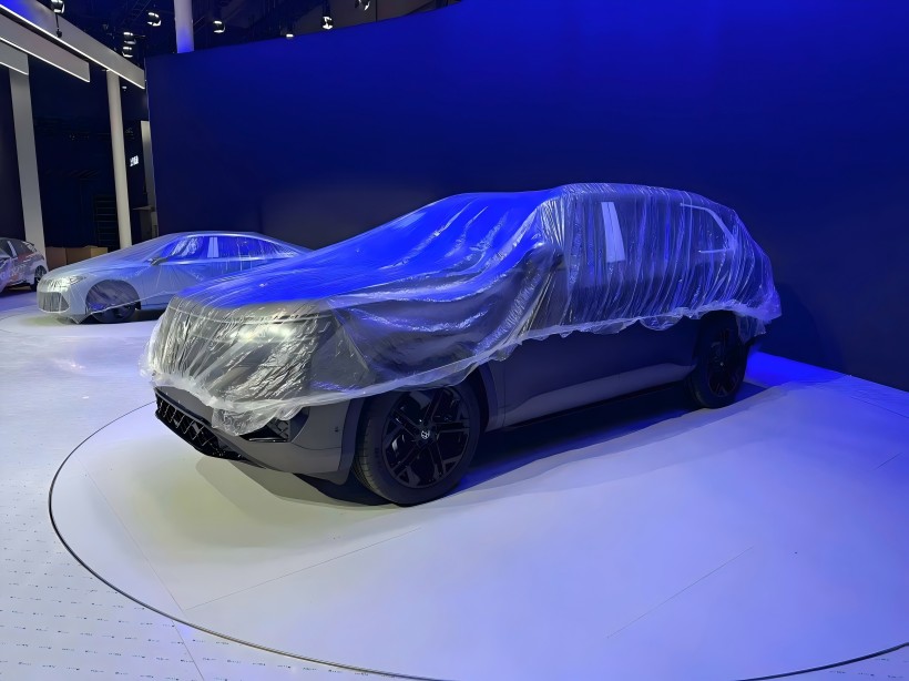 2025年上海自動車ショーでの会場探査：スモークスポーツキットを備えたチューニングテラモントプロビークルが露出しました