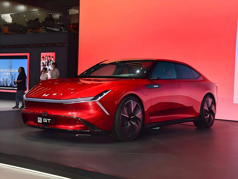 ホンダのYEブランドの2番目のモデルGTであるMid-Size Pure Electric Coupeは、上海オートショーでグローバルなデビューを果たします！