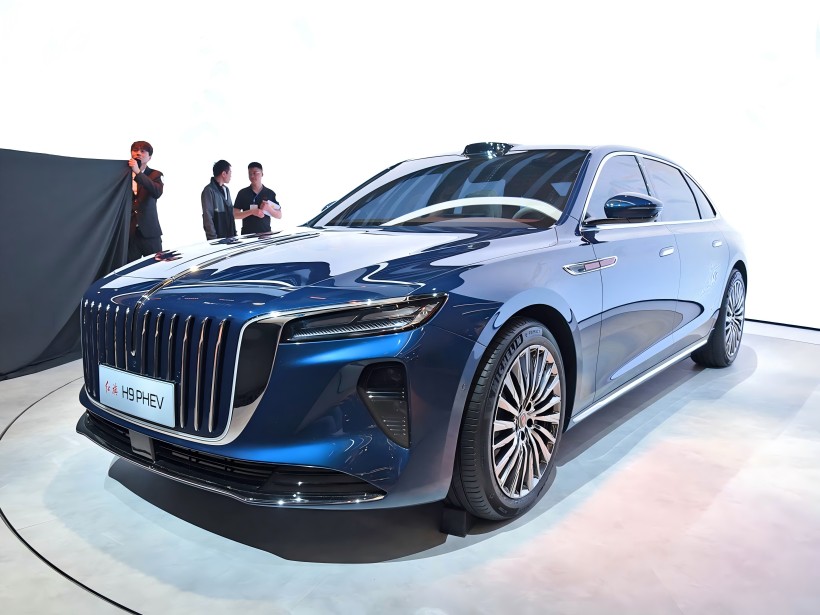 Hongqi H9 PHEVは、ハイブリッドパワートレインの2.0Tプラグを搭載し、アクティブサスペンションを装備し、2025年後半に発売されます。