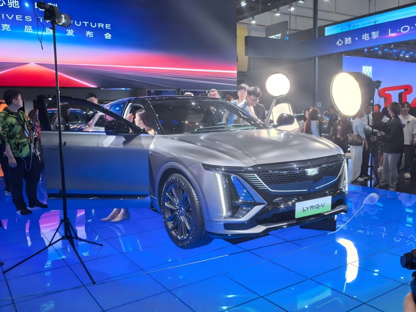 IQのハイパフォーマンスバージョン！ Cadillac Lyriq -Vは今年中に発売されます。