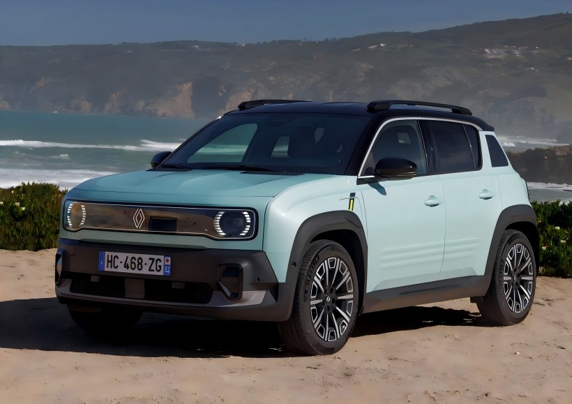 Renault 4 E-Techの公式画像リリース：2025年に海外市場にヒットする予定のライトグリーンペイントオプションが追加されました